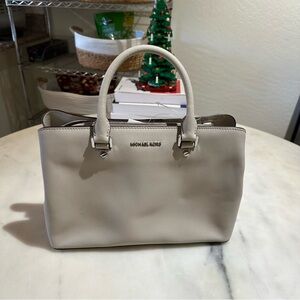 Michael Kors Large Savannah Bag